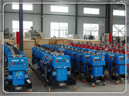 聚氨酯發(fā)泡機(jī)價(jià)格跟什么有關(guān)？